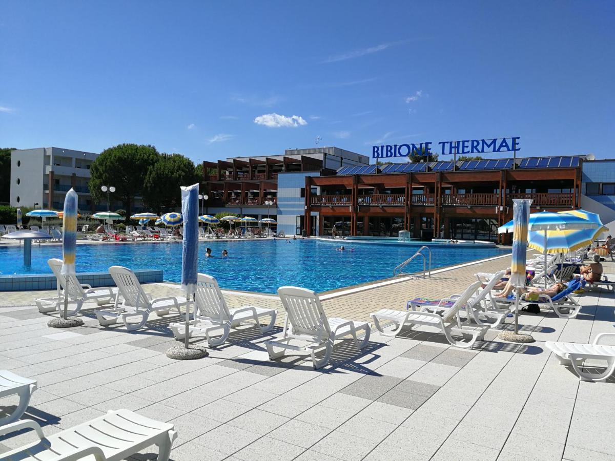 Condominio Moschettieri Monolocale Bibione Exterior foto